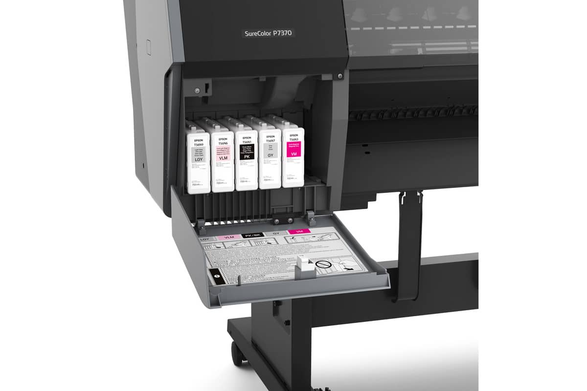 Epson SureColor P7370 24-inch Wide-Format Printer [SCP7370SE] - Image 3